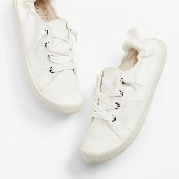 NwT sneakers - Picture 2 of 3